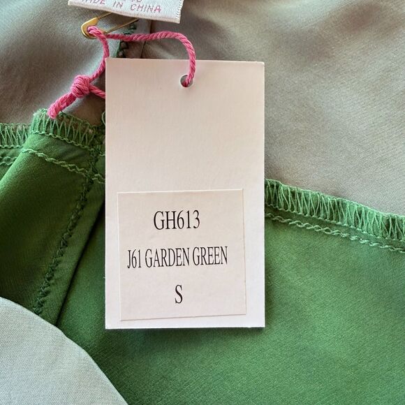 NWT Gold Hawk 100% Silk Colorblock Velvet Bow Camisole in Garden Green Sz Small - Picture 5 of 9